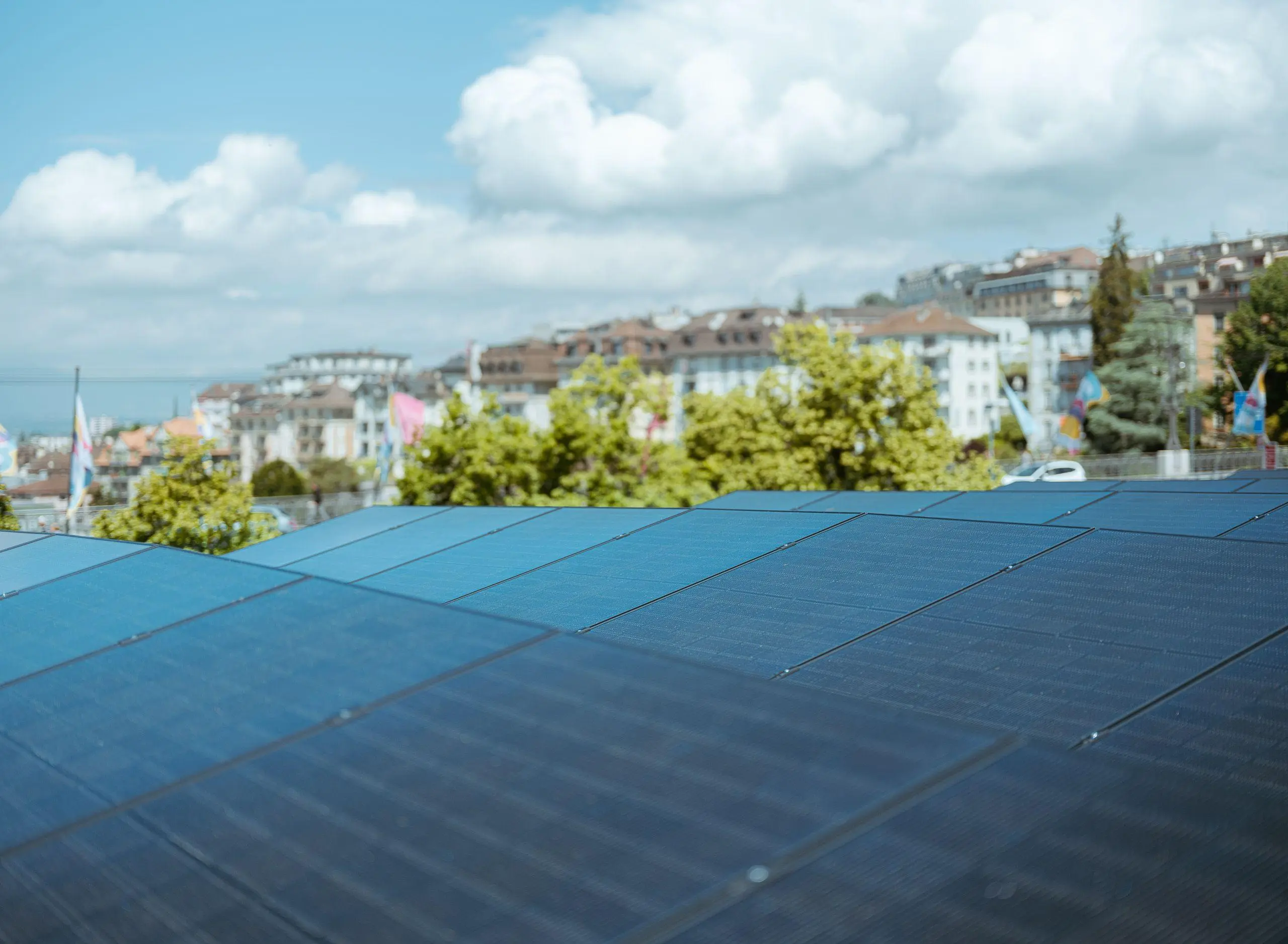 Toit plat équipé d'une installation photovoltaïque